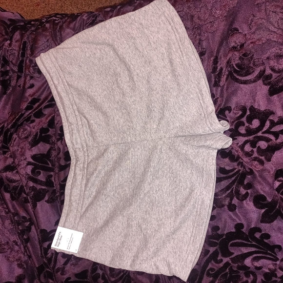 Womens Gray Nike Lounge shorts XL - Picture 5 of 6